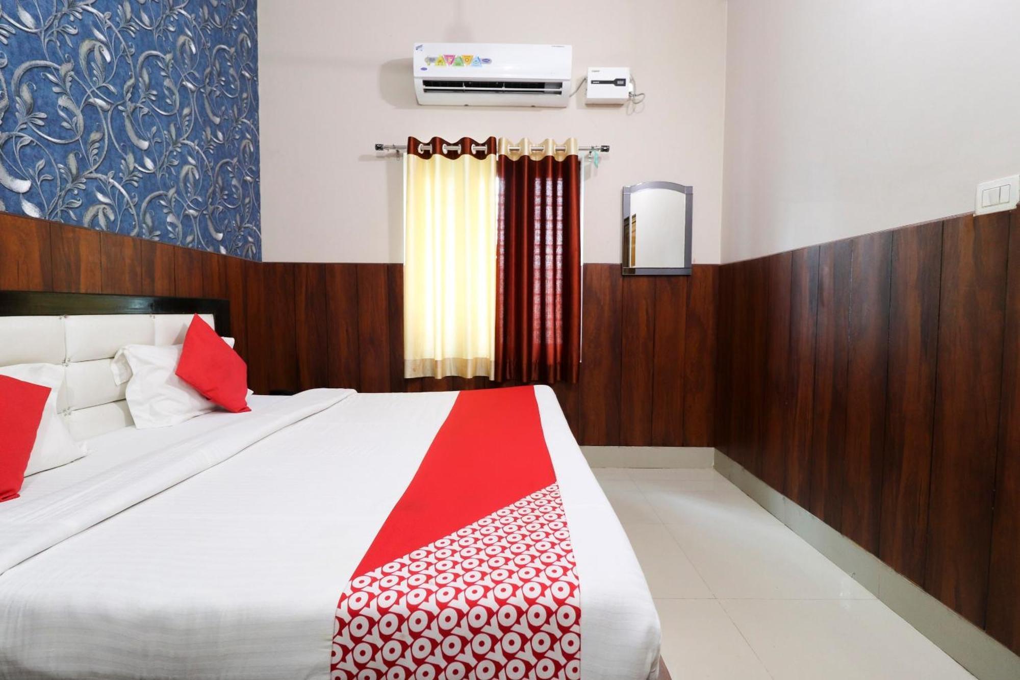 Hotel O Moon Light Roorkee Esterno foto