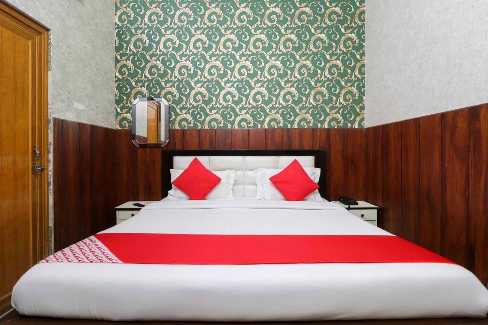 Hotel O Moon Light Roorkee Esterno foto