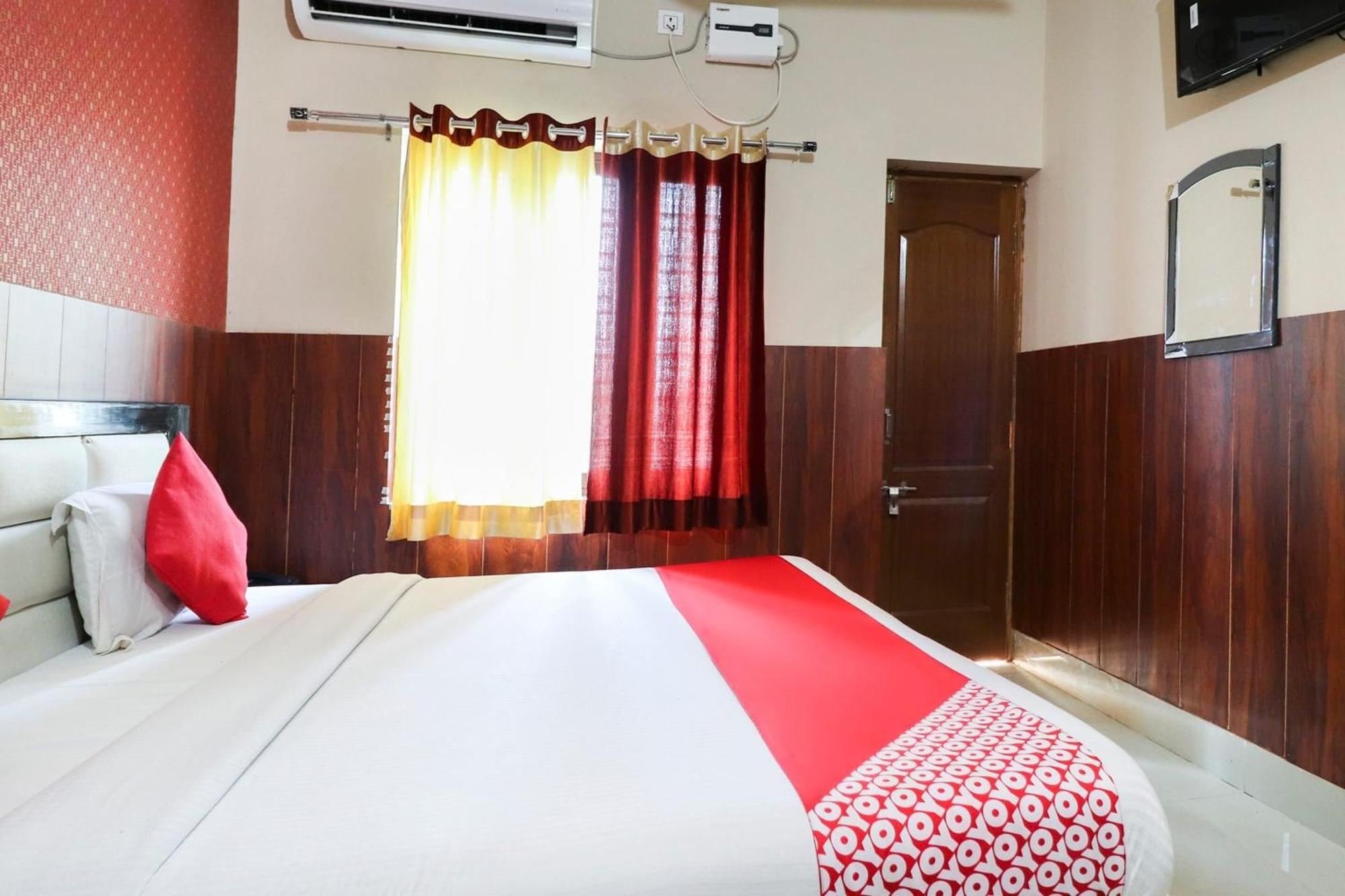 Hotel O Moon Light Roorkee Esterno foto