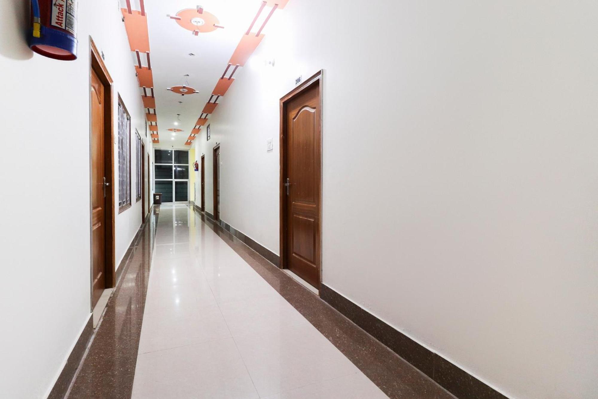 Hotel O Moon Light Roorkee Esterno foto