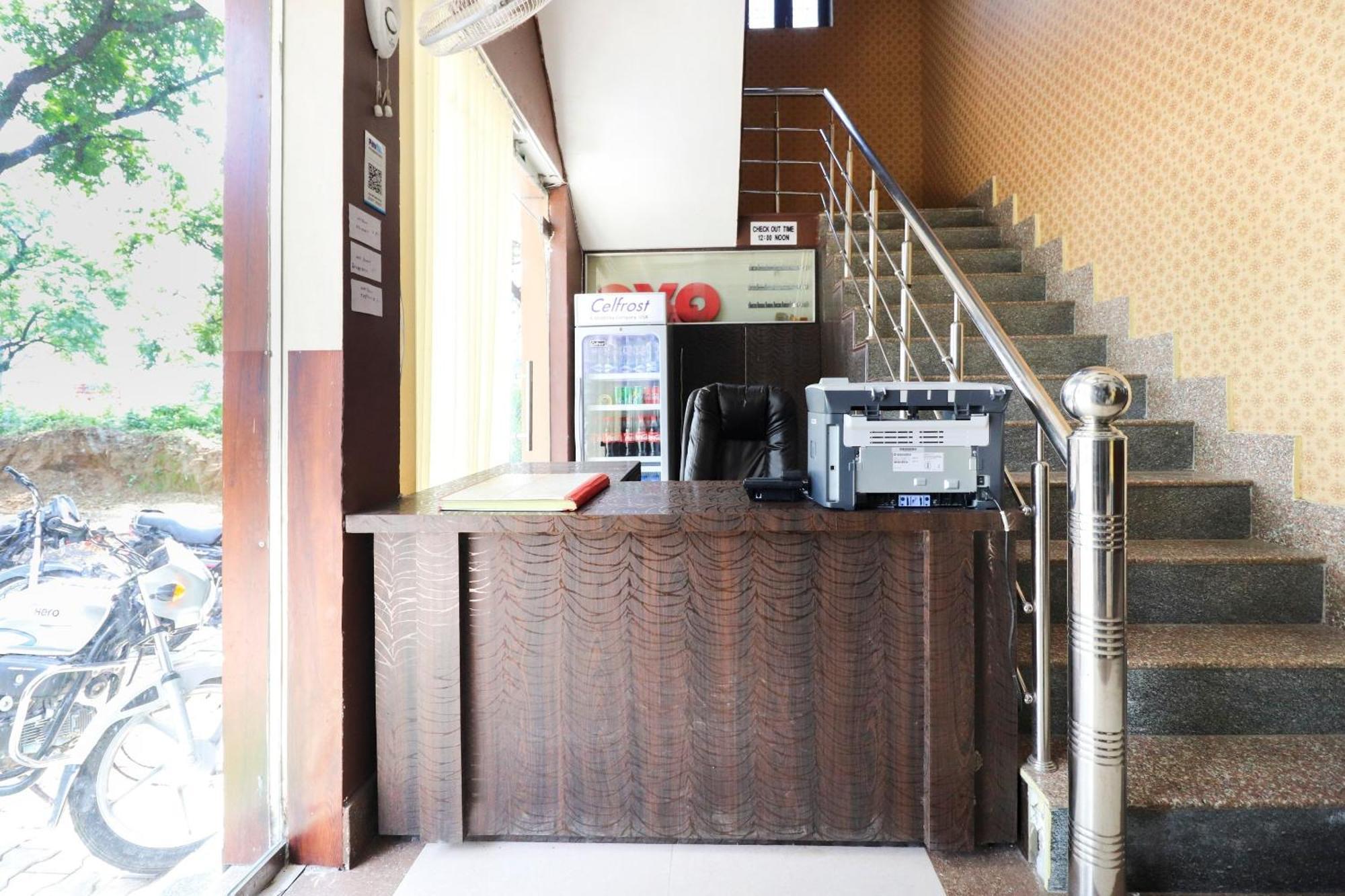 Hotel O Moon Light Roorkee Esterno foto
